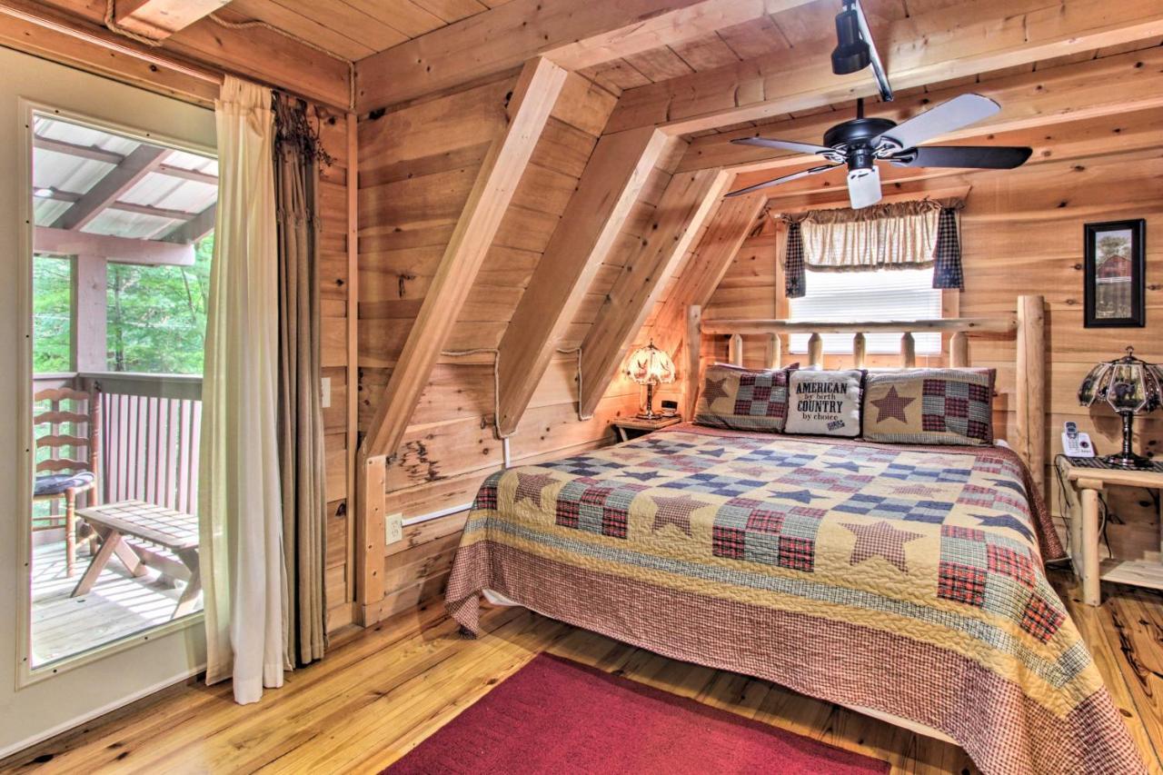 Вилла A-Frame Cabin With Hot Tub Less Than 1 Mi To Ober Гатлинбург Экстерьер фото